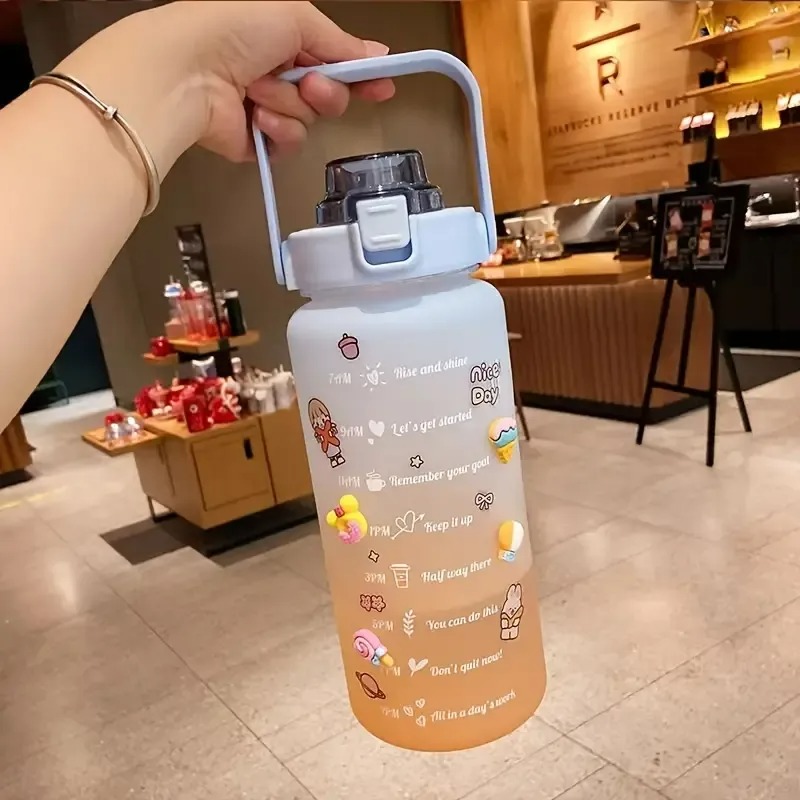 2L Colorful Frosted Water Bott - Sports Equipment 5 Years Old reseña y precio